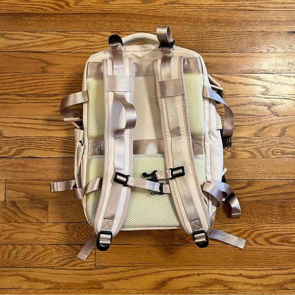 Woman’s Backpack - Picture 2 of 2